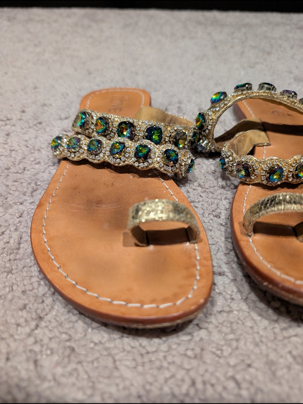 Beaded Jewel Toe-Ring Sandals in Gold with Iridescent Gems